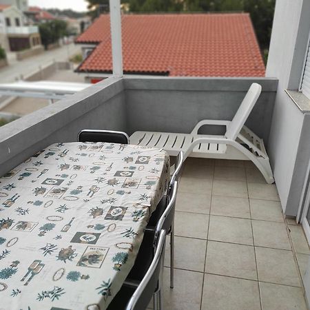 Apartment Marina Vir Zewnętrze zdjęcie