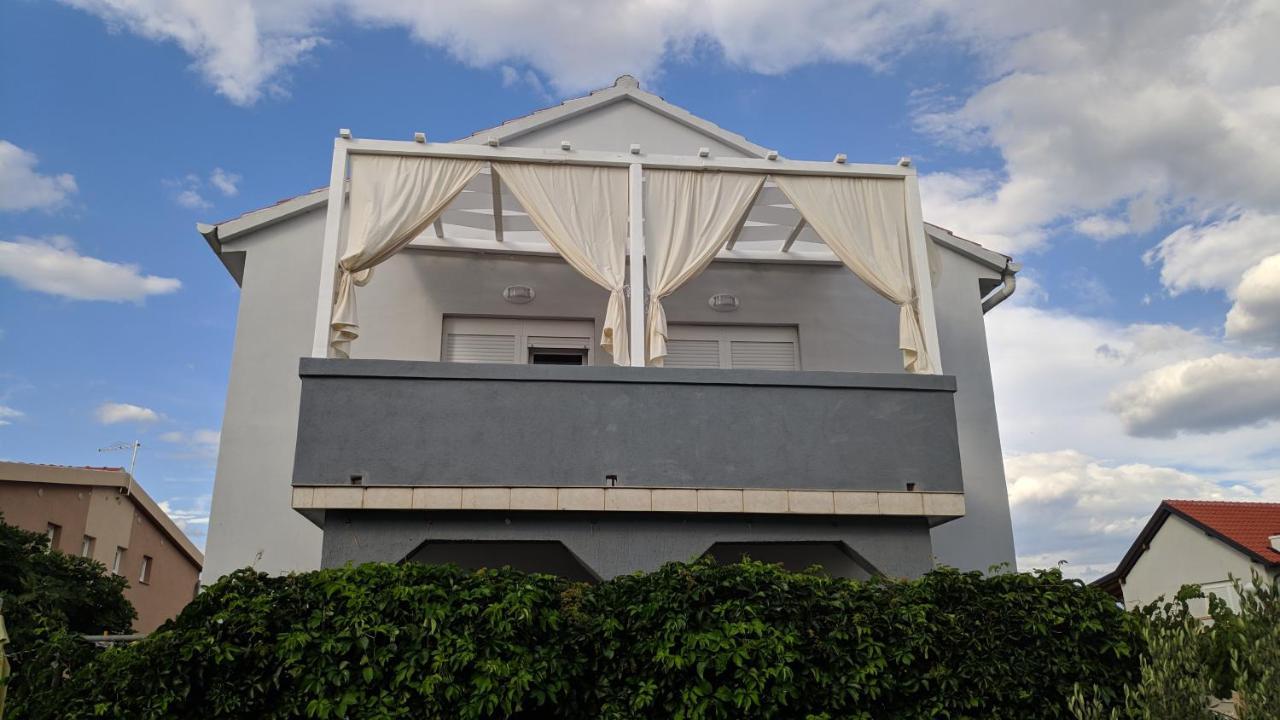 Apartment Marina Vir Zewnętrze zdjęcie