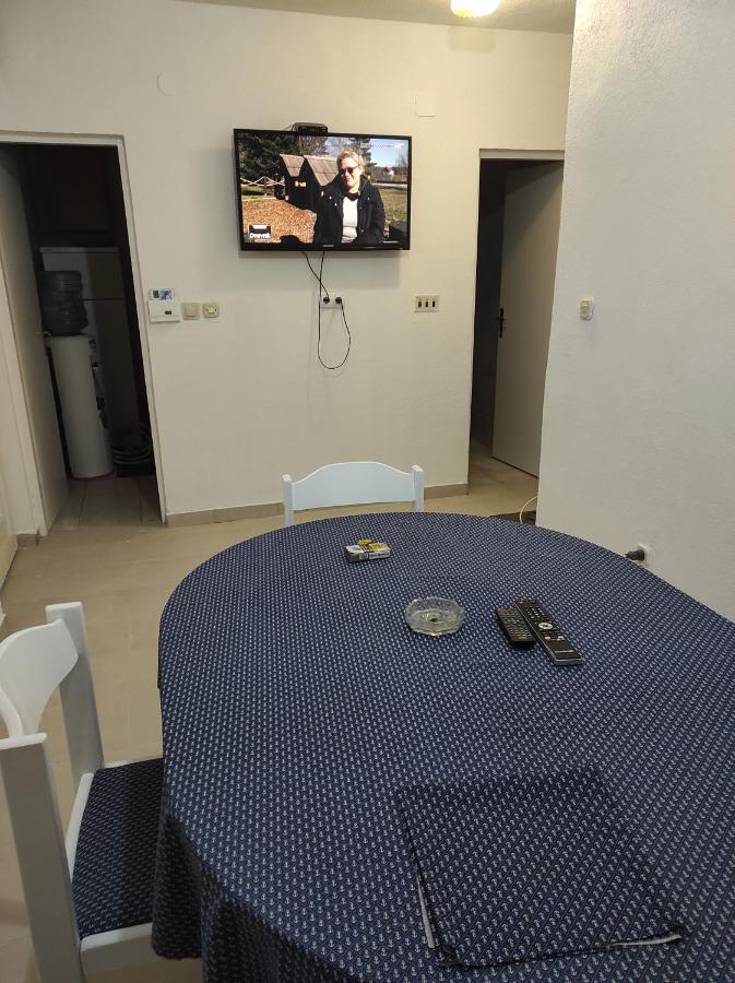 Apartment Marina Vir Zewnętrze zdjęcie