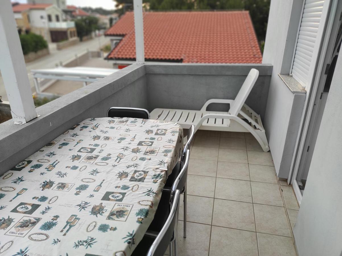 Apartment Marina Vir Zewnętrze zdjęcie